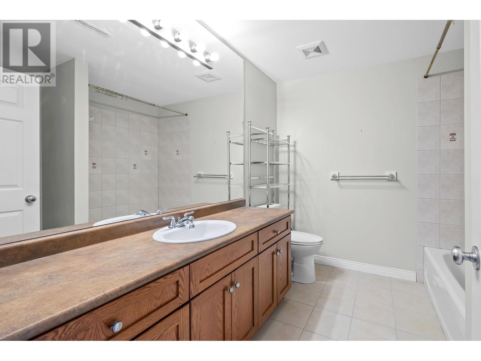 1048 Sugar Mountain Way, Anmore, British Columbia  V3H 4Y7 - Photo 31 - R2992425