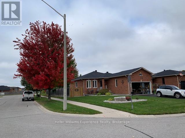 66 Coleman Drive, Barrie, Ontario  L4N 0N9 - Photo 6 - S12096562