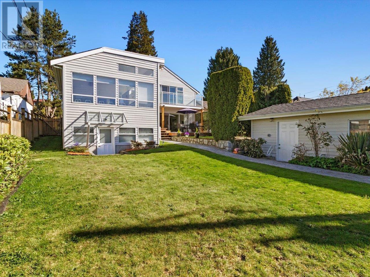 513 E 6TH STREET, North Vancouver, British Columbia