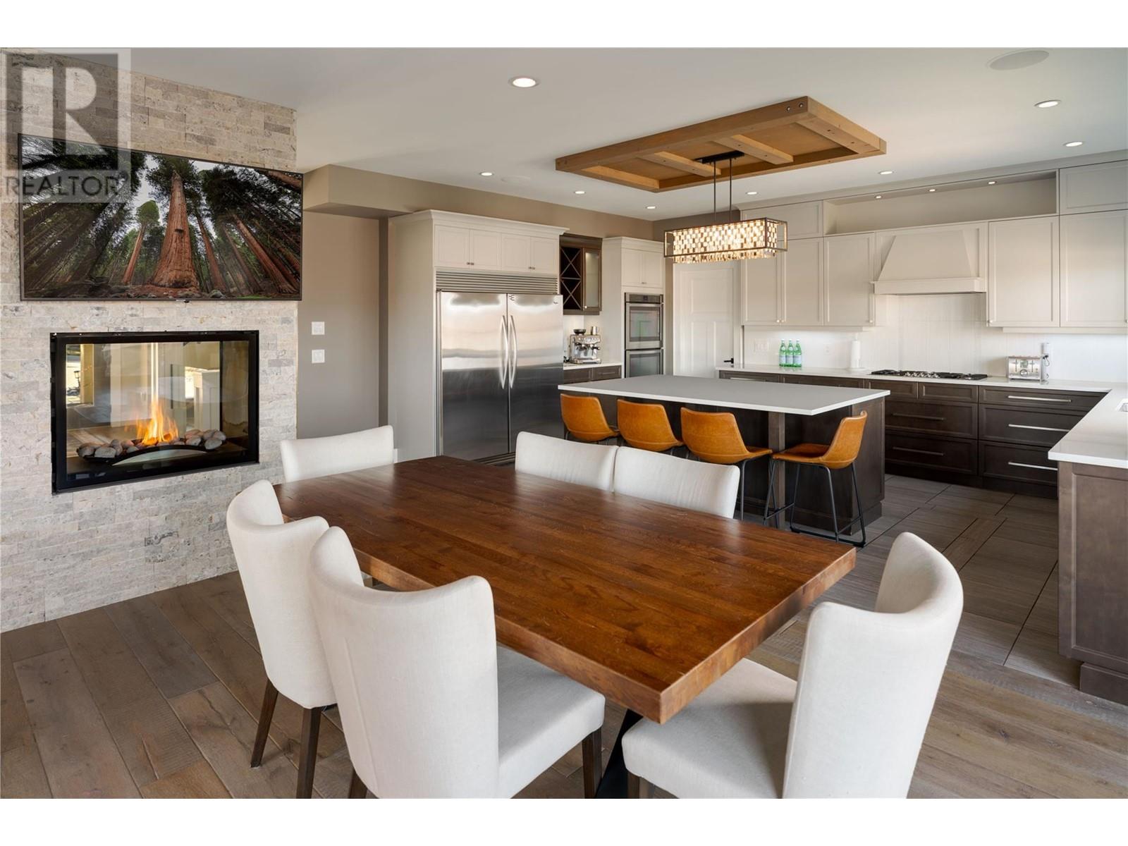 460 Rockview Lane, Kelowna, British Columbia  V1W 5K2 - Photo 7 - 10343637