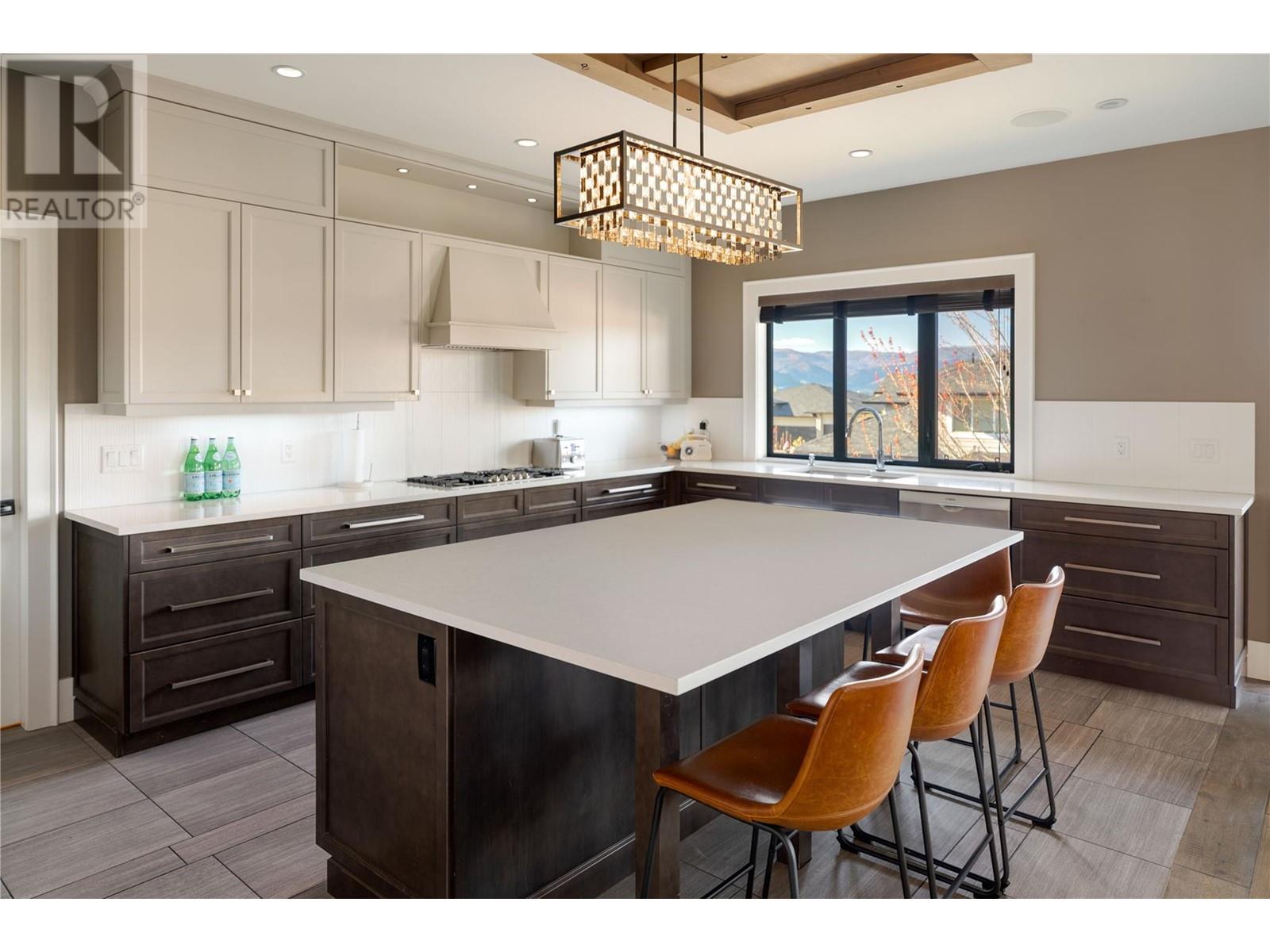 Property at 460 Rockview Lane image 1