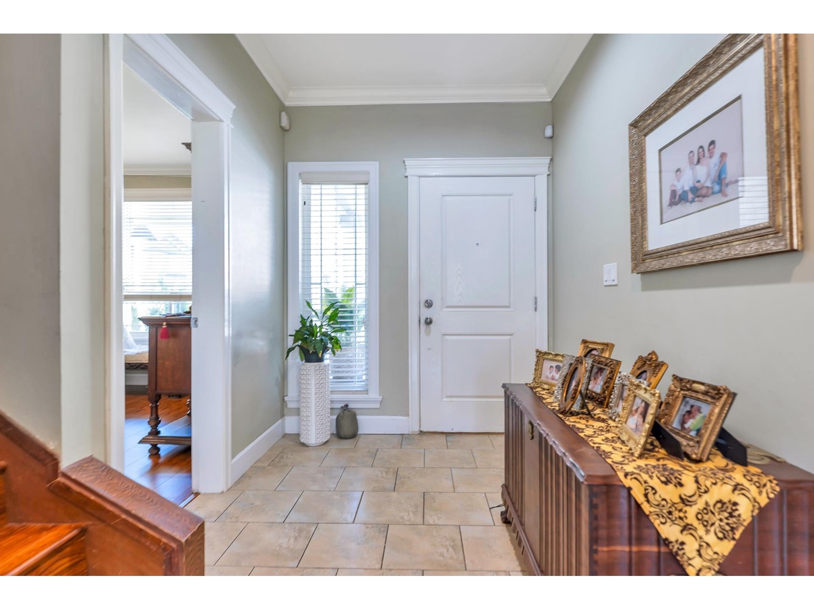 Property at 46207 KERMODE CRESCENT image 5