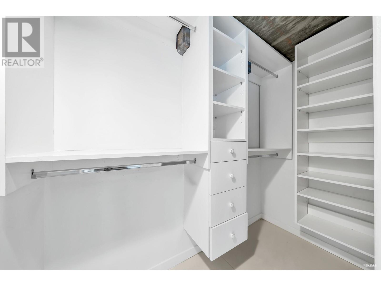 Listing Picture 16 of 29 : 301 1238 SEYMOUR STREET, Vancouver / 溫哥華 - 魯藝地產 Yvonne Lu Group - MLS Medallion Club Member