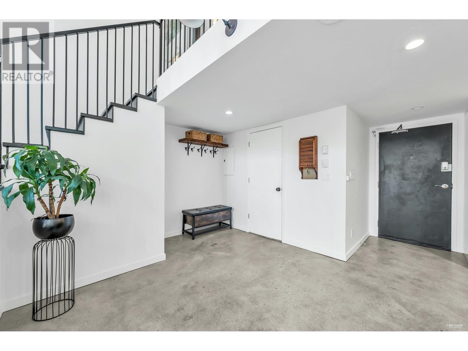 Listing Picture 22 of 29 : 301 1238 SEYMOUR STREET, Vancouver / 溫哥華 - 魯藝地產 Yvonne Lu Group - MLS Medallion Club Member