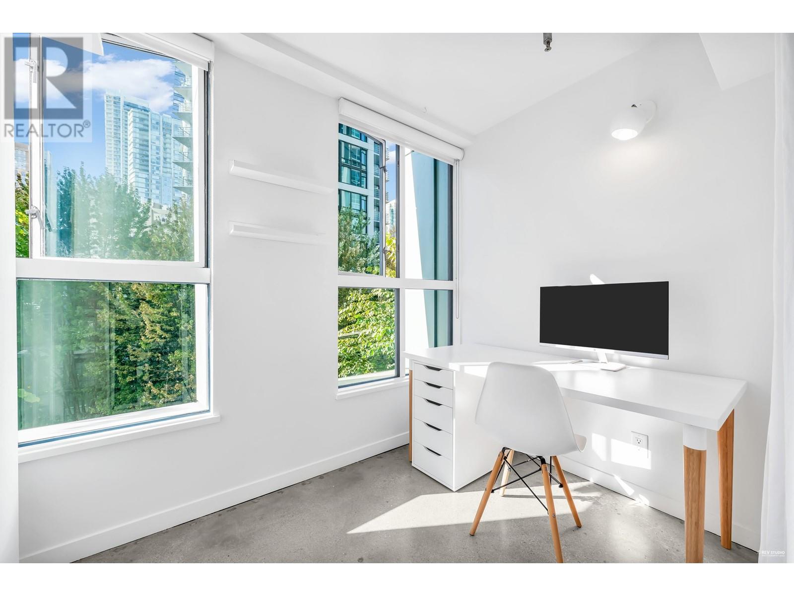 Listing Picture 20 of 29 : 301 1238 SEYMOUR STREET, Vancouver / 溫哥華 - 魯藝地產 Yvonne Lu Group - MLS Medallion Club Member