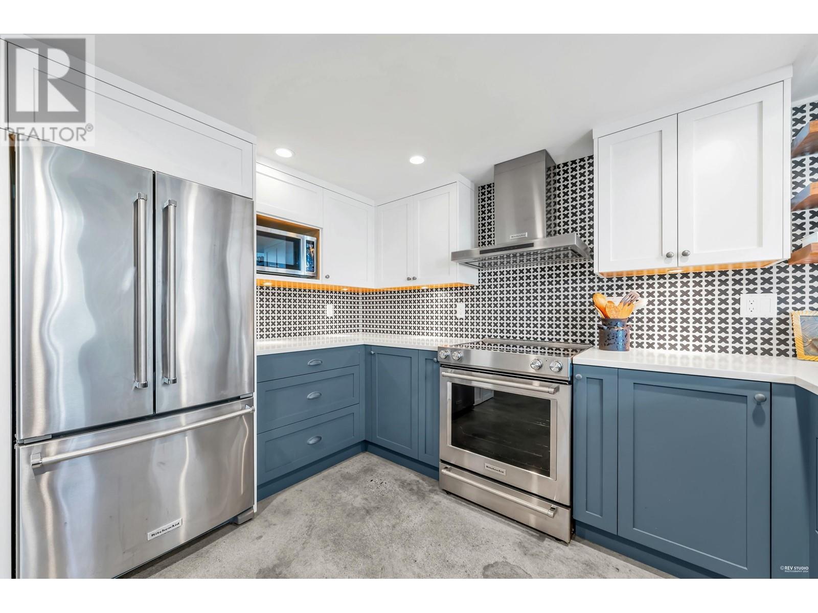 Listing Picture 8 of 29 : 301 1238 SEYMOUR STREET, Vancouver / 溫哥華 - 魯藝地產 Yvonne Lu Group - MLS Medallion Club Member