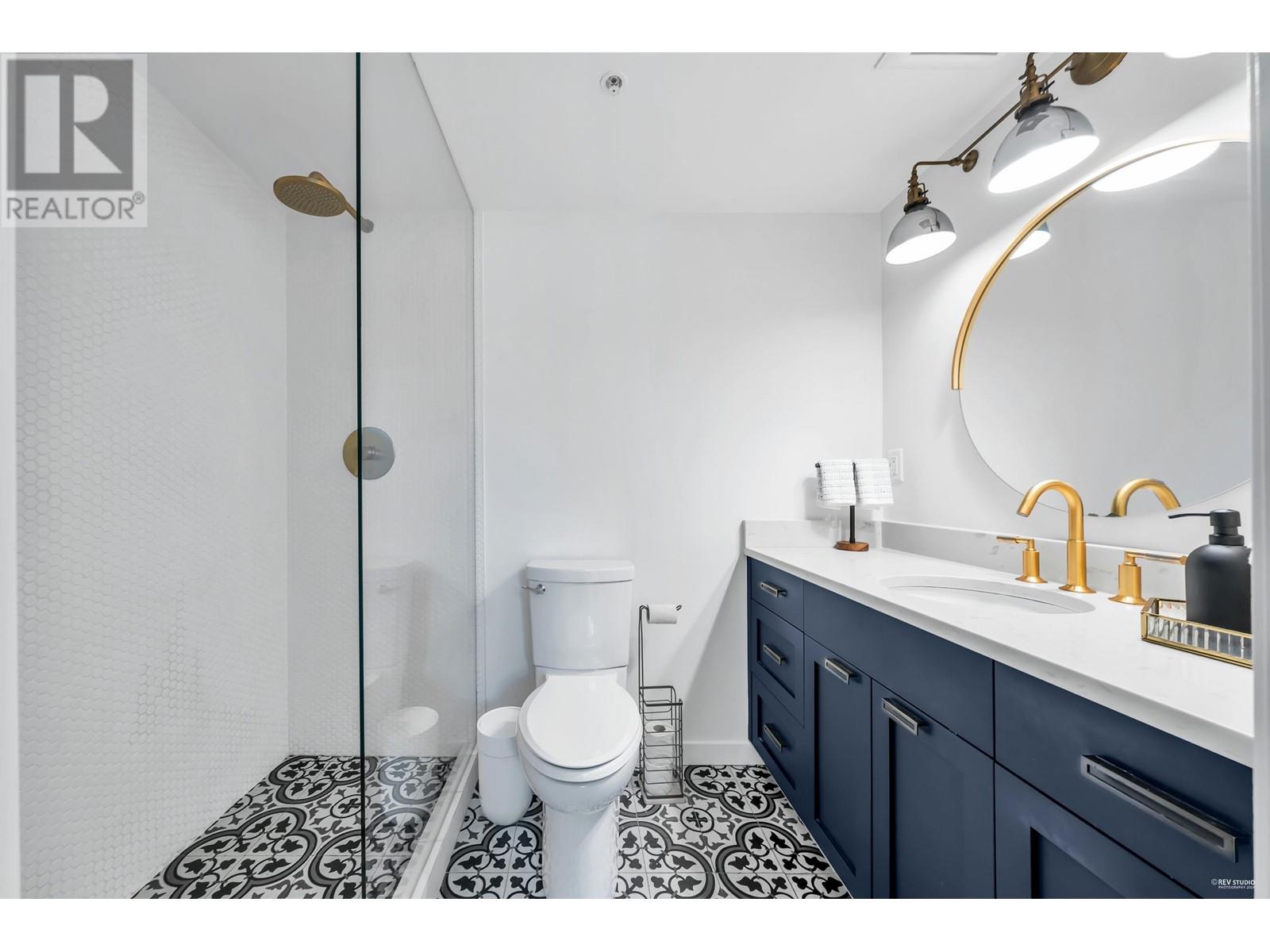 Listing Picture 12 of 29 : 301 1238 SEYMOUR STREET, Vancouver / 溫哥華 - 魯藝地產 Yvonne Lu Group - MLS Medallion Club Member