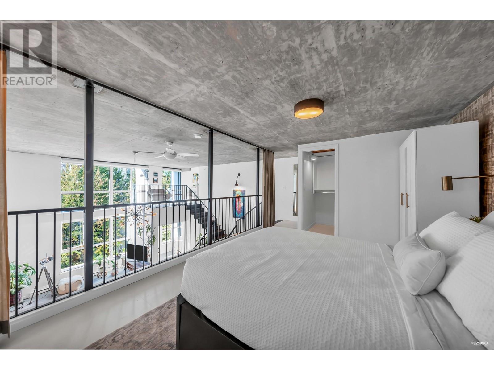 Listing Picture 13 of 29 : 301 1238 SEYMOUR STREET, Vancouver / 溫哥華 - 魯藝地產 Yvonne Lu Group - MLS Medallion Club Member