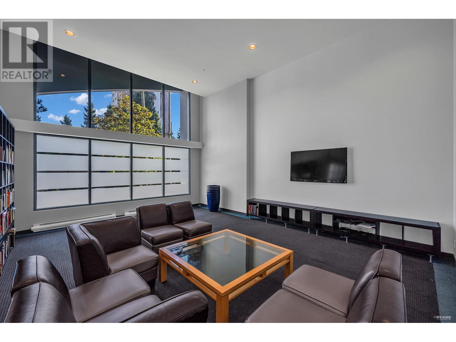 Listing Picture 25 of 29 : 301 1238 SEYMOUR STREET, Vancouver / 溫哥華 - 魯藝地產 Yvonne Lu Group - MLS Medallion Club Member