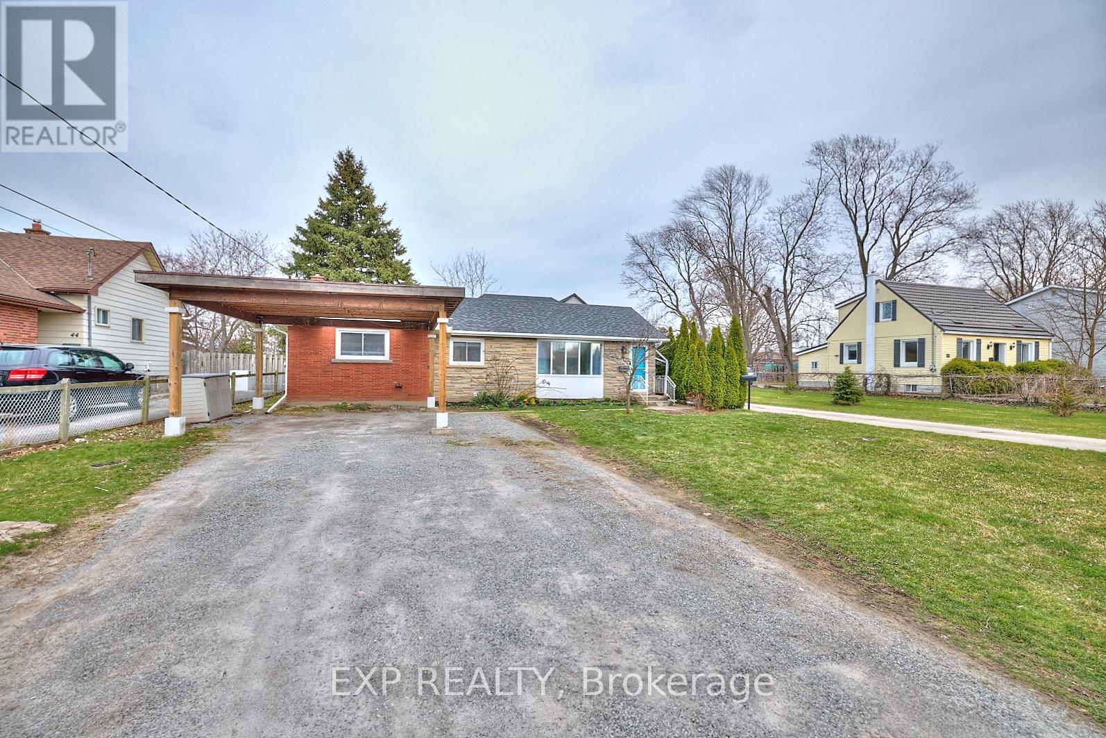 Property at 42 LOUTH STREET image 2
