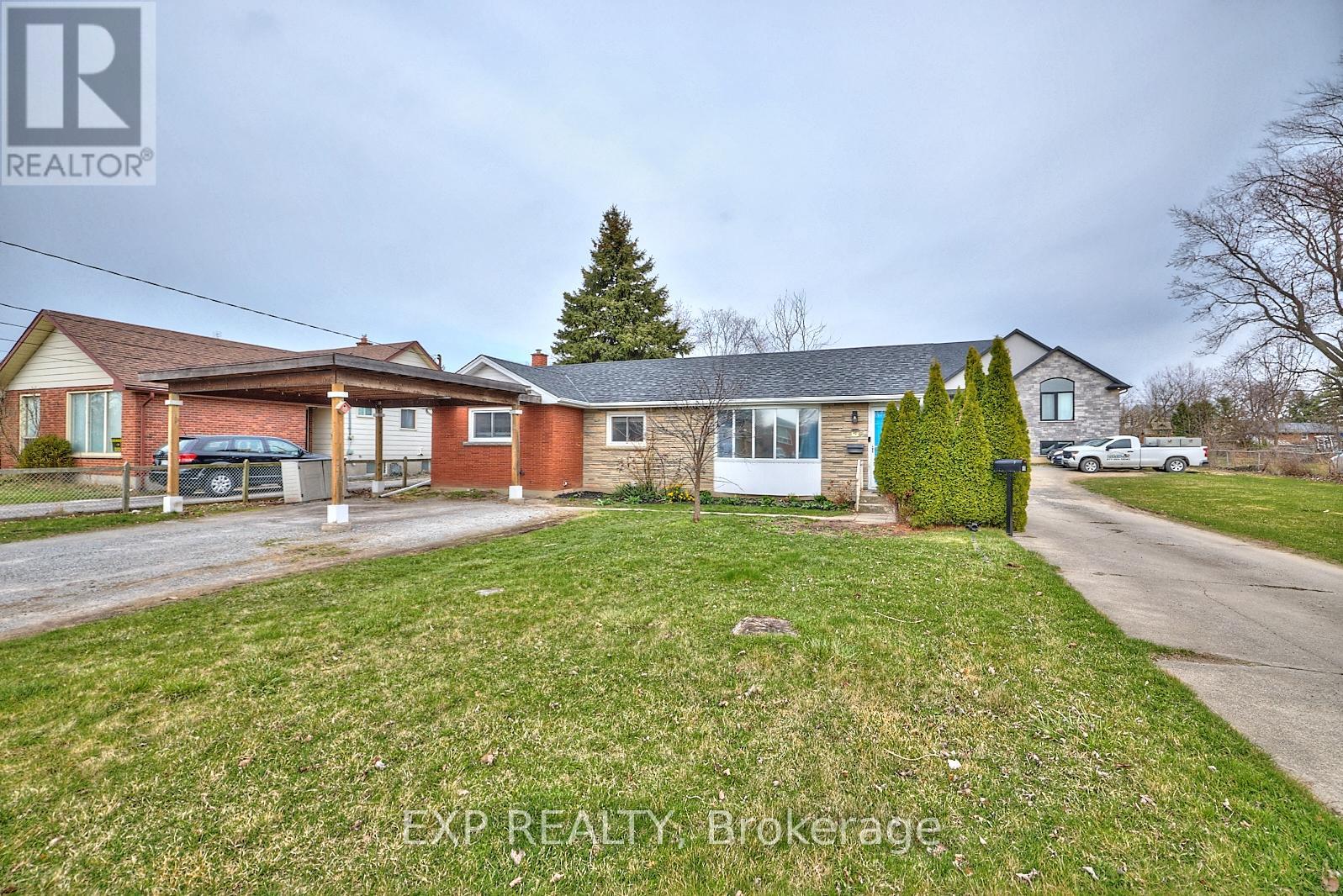 Property at 42 LOUTH STREET image 1