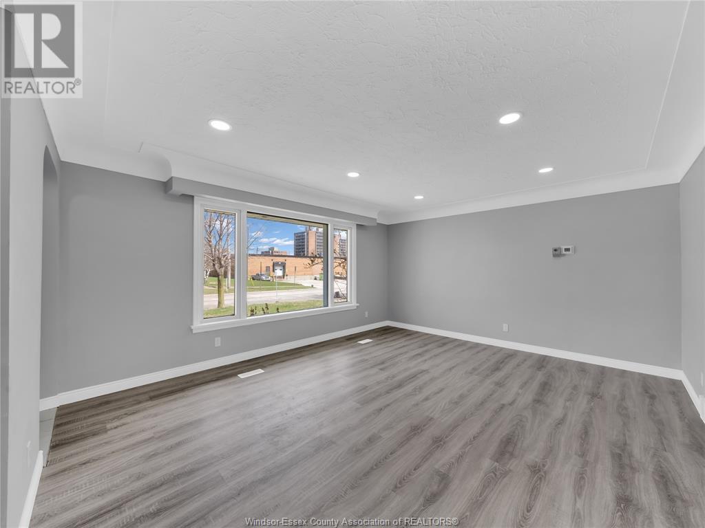 Property at 8 Pulford image 4