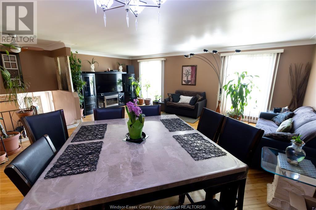 3036 Forest Glade Drive, Windsor, Ontario  N8R 1L5 - Photo 7 - 25008877