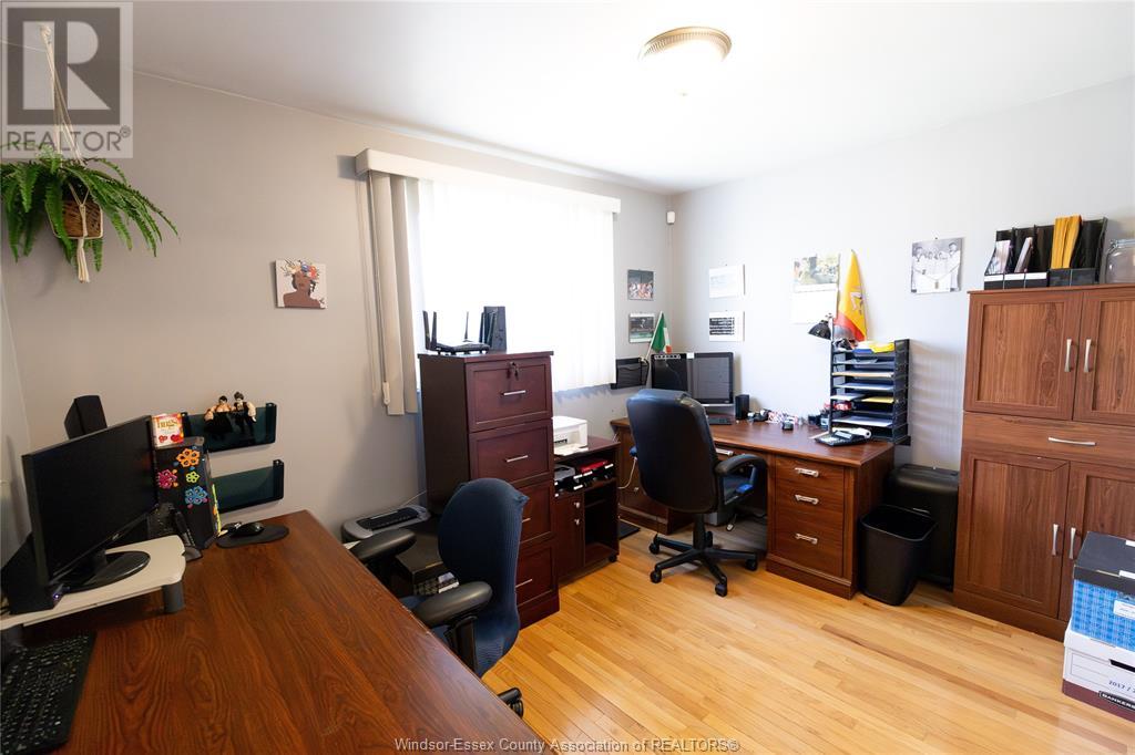3036 Forest Glade Drive, Windsor, Ontario  N8R 1L5 - Photo 20 - 25008877