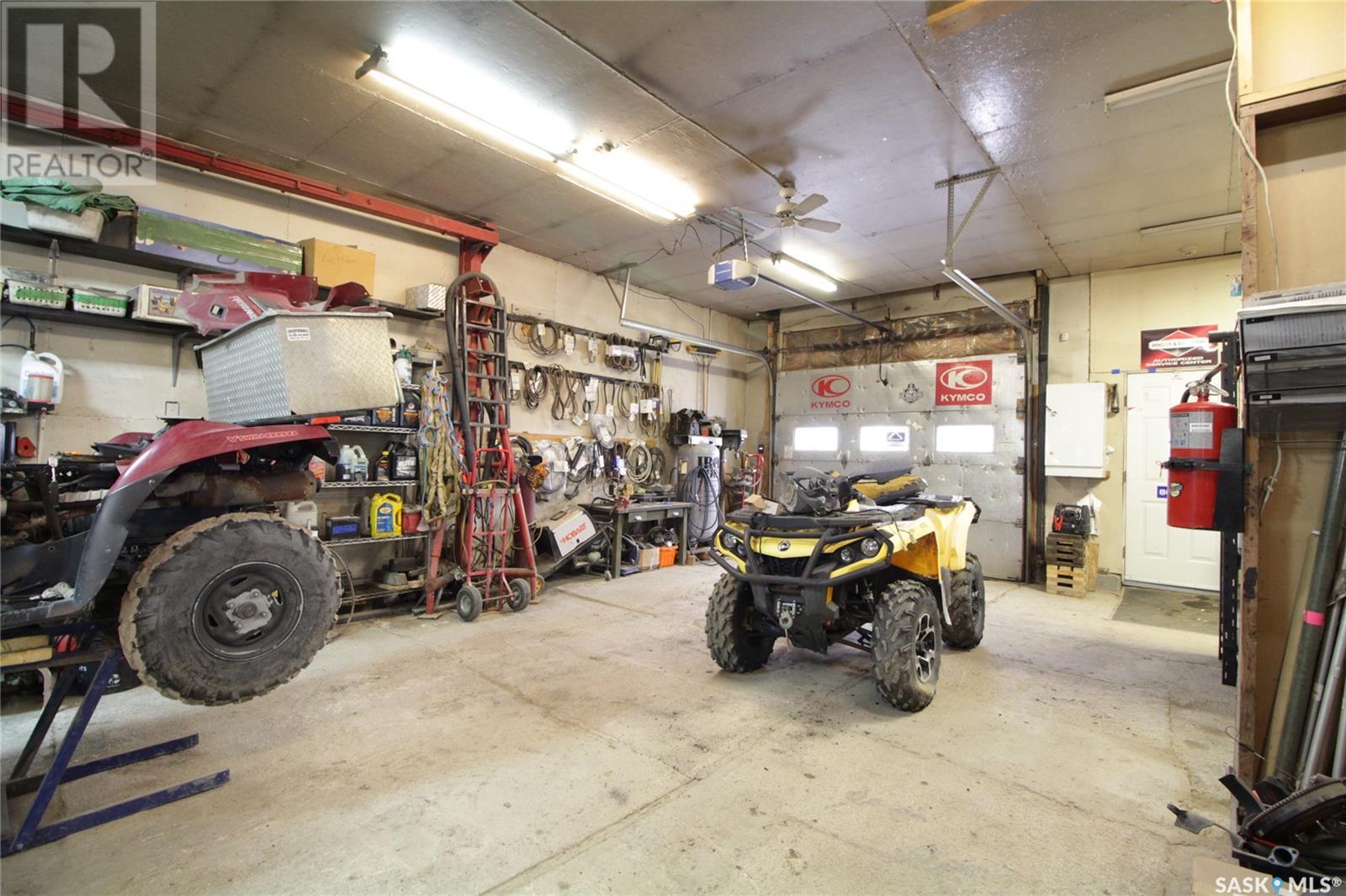 607 North Front Street, Moosomin, Saskatchewan  S0G 3N0 - Photo 2 - SK000609
