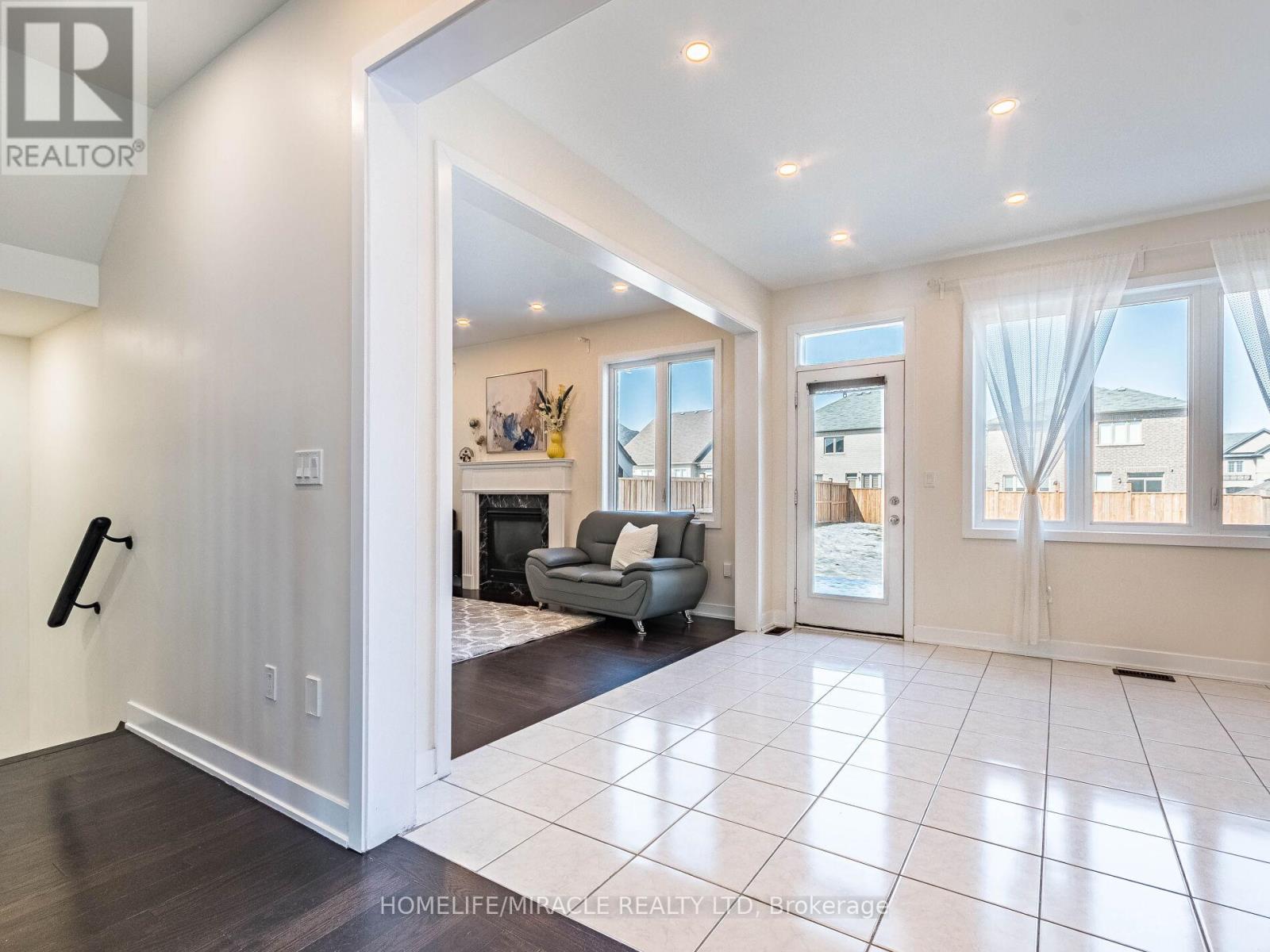 10 Buckles Court, Clarington, Ontario  L1B 0L1 - Photo 29 - E12095132
