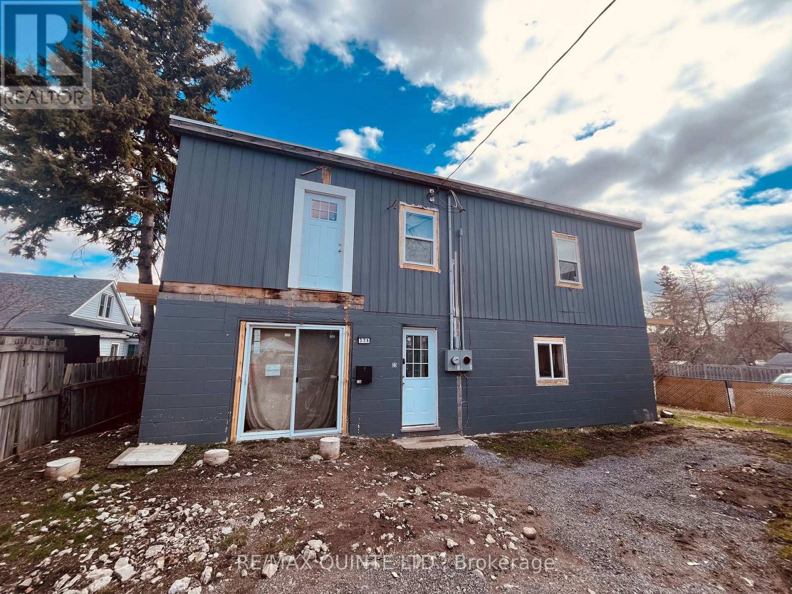 33A MURNEY STREET, Belleville, Ontario