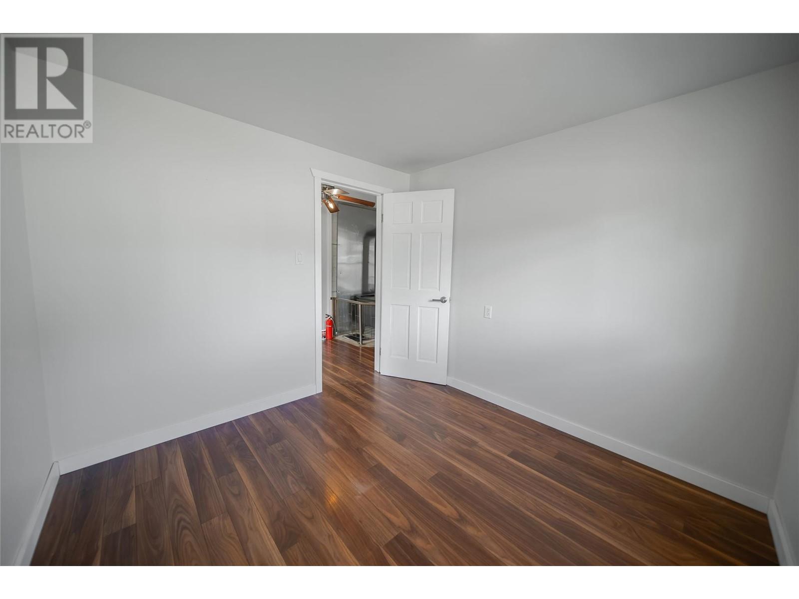 505 Chief David Road, Baynes Lake, British Columbia  V0B 1T4 - Photo 22 - 10344278