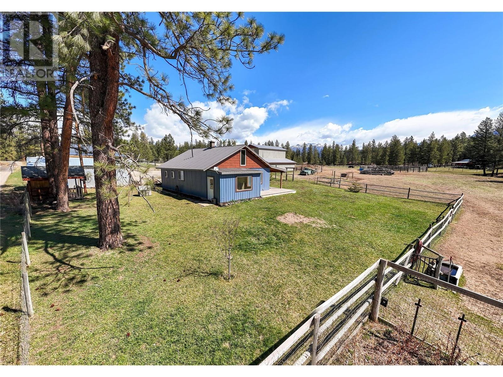 505 Chief David Road, Baynes Lake, British Columbia  V0B 1T4 - Photo 37 - 10344278