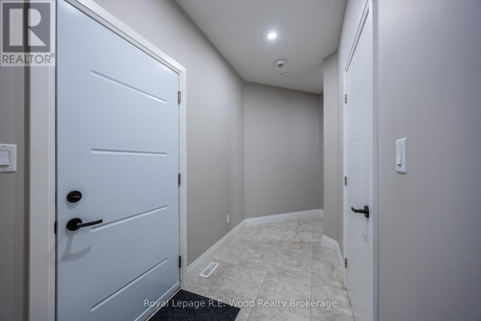 26 Millcreek Court, Norfolk, Ontario  N0J 1E0 - Photo 27 - X12096631