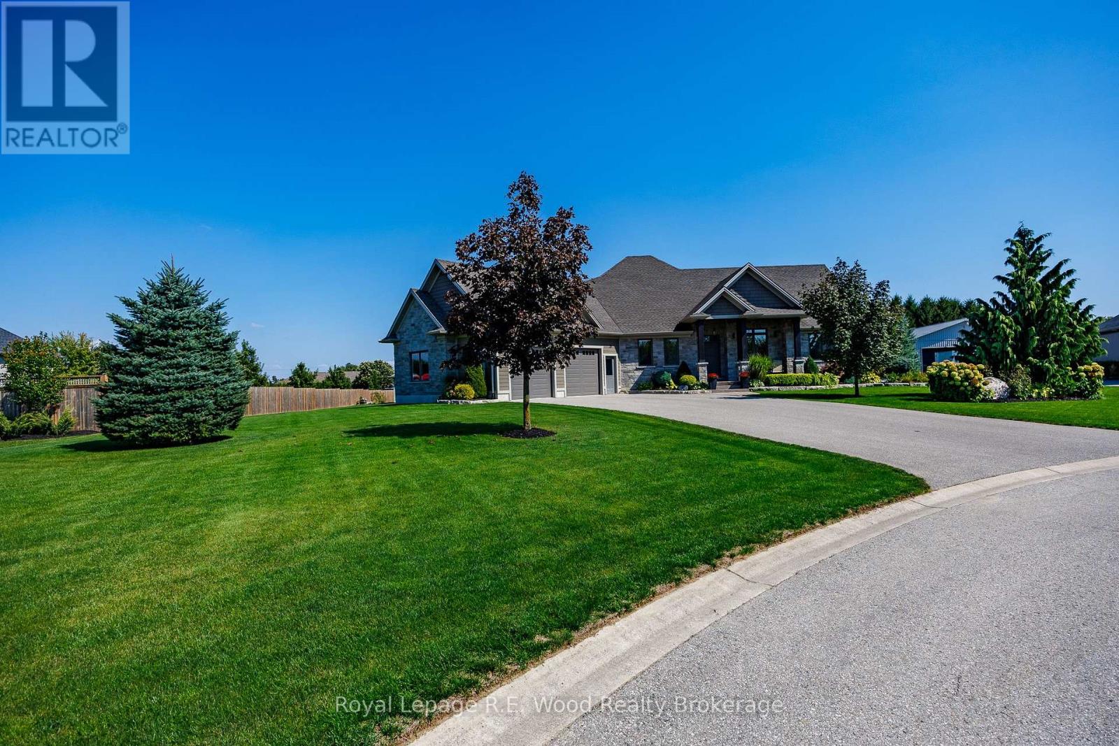 26 Millcreek Court, Norfolk, Ontario  N0J 1E0 - Photo 42 - X12096631