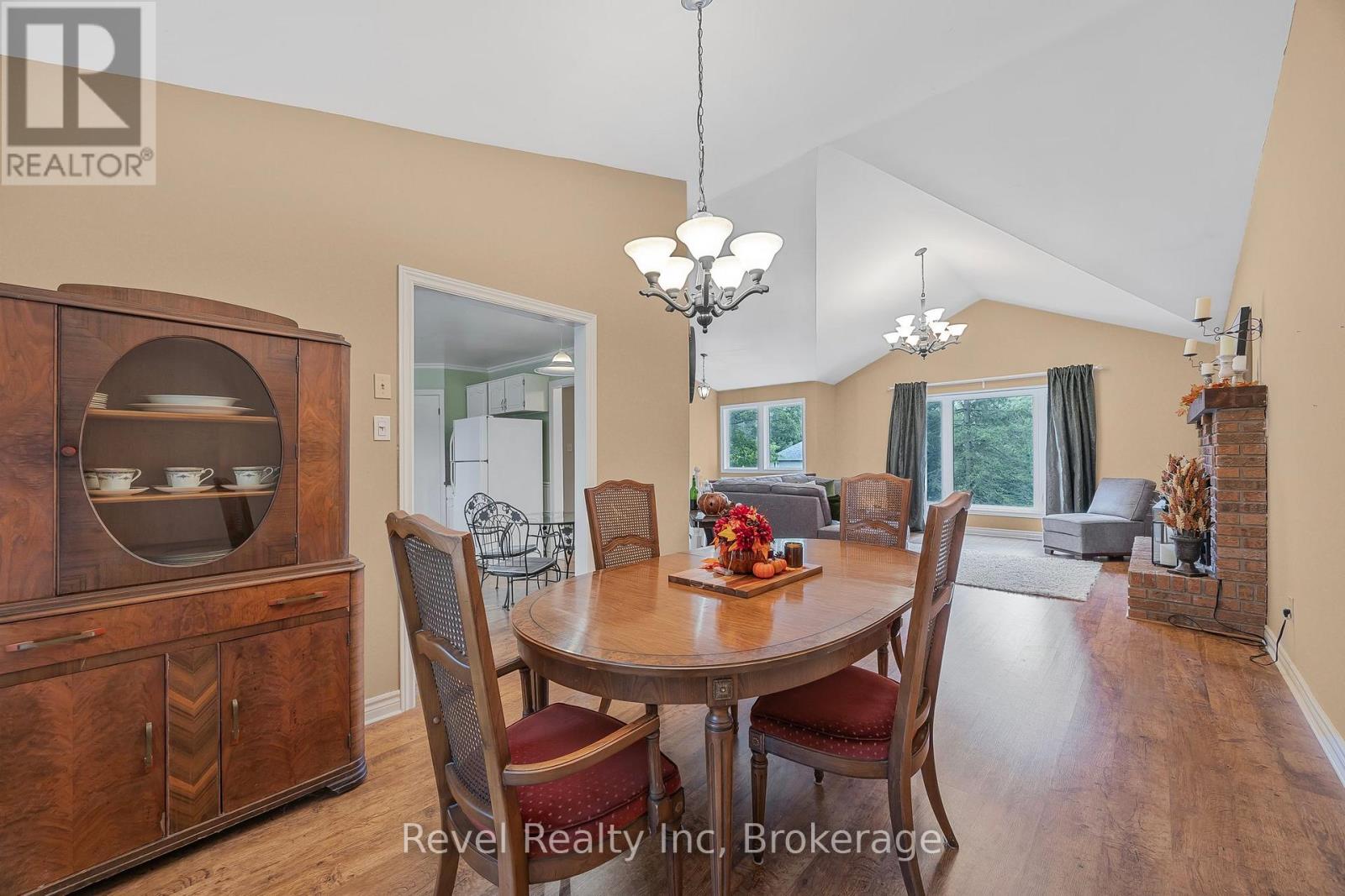 Property at 49 BIRCHWOOD TRAIL image 5