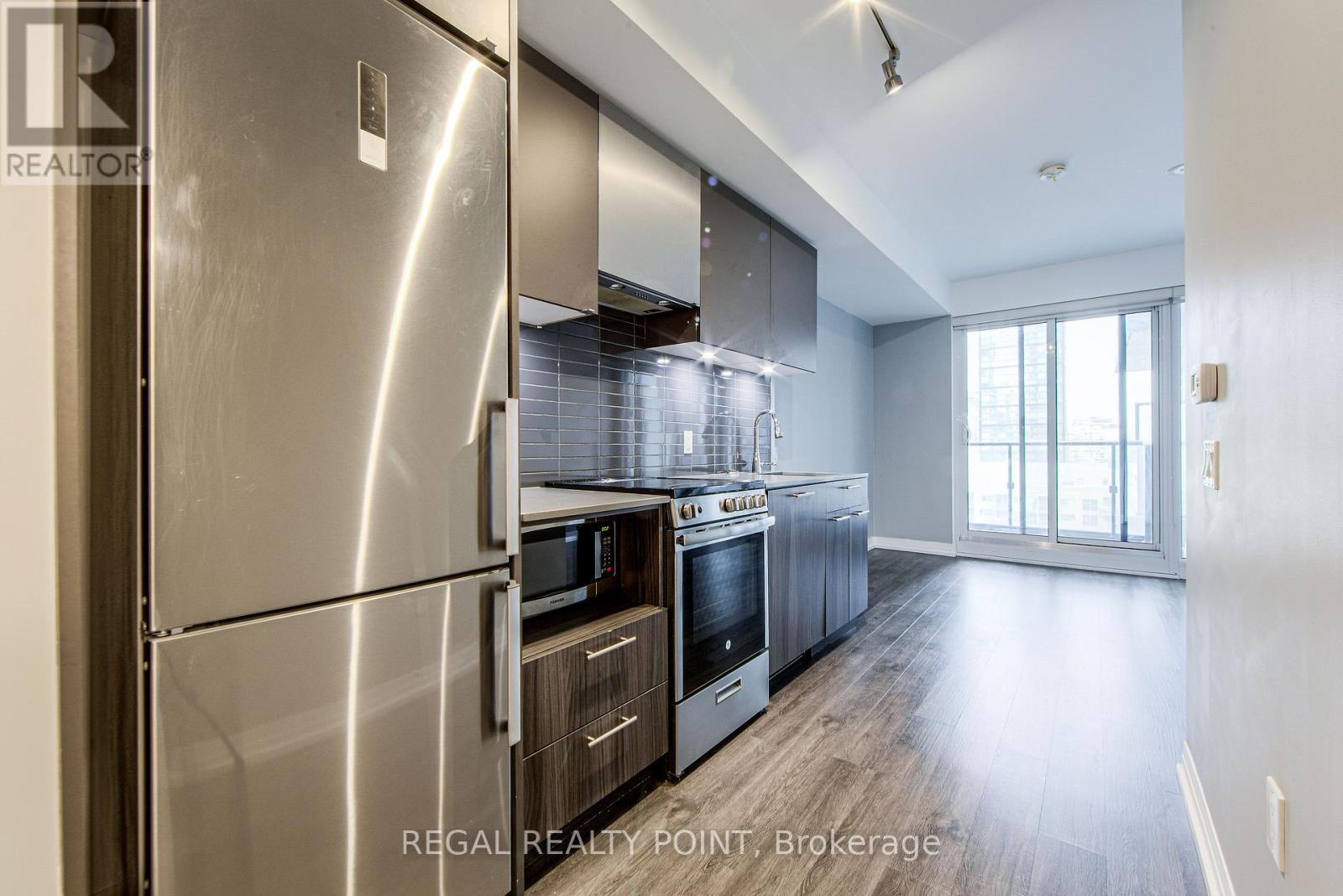 1405 - 251 Jarvis Street, Toronto, Ontario  M5B 0C3 - Photo 1 - C12093995