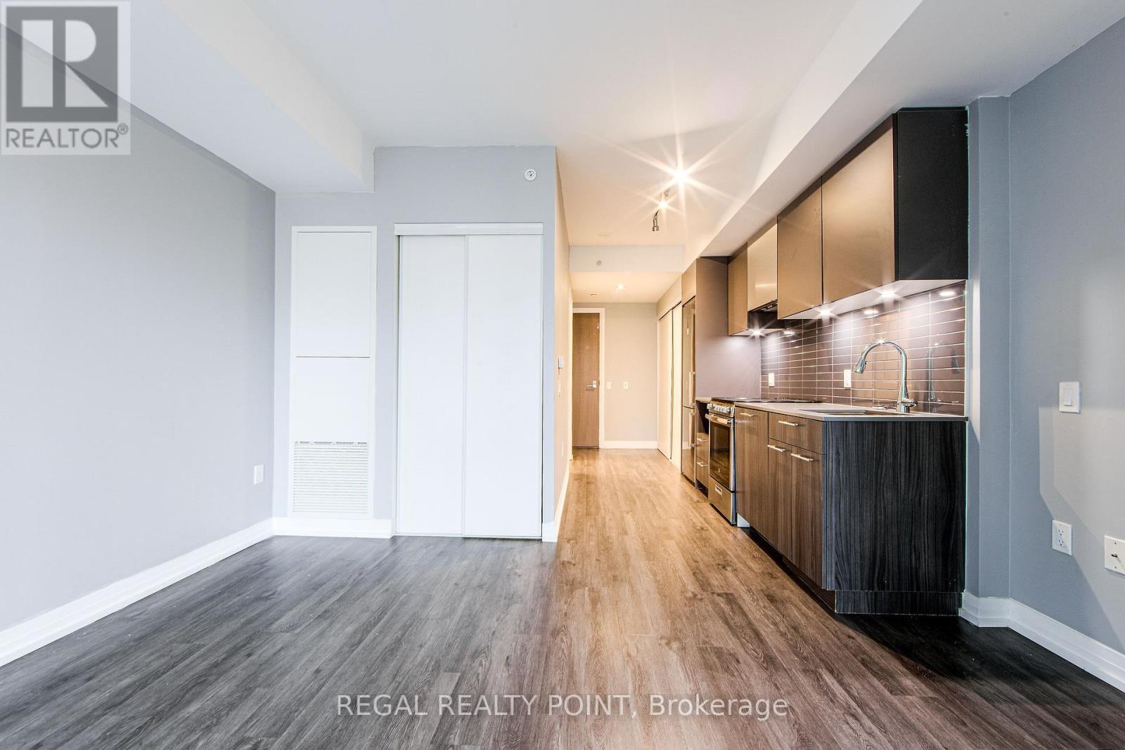 1405 - 251 Jarvis Street, Toronto, Ontario  M5B 0C3 - Photo 5 - C12093995