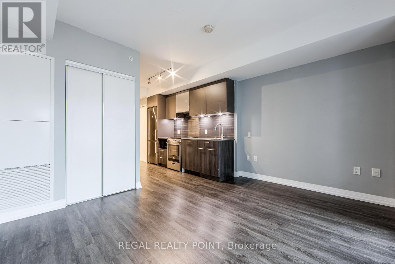1405 - 251 Jarvis Street, Toronto, Ontario  M5B 0C3 - Photo 8 - C12093995