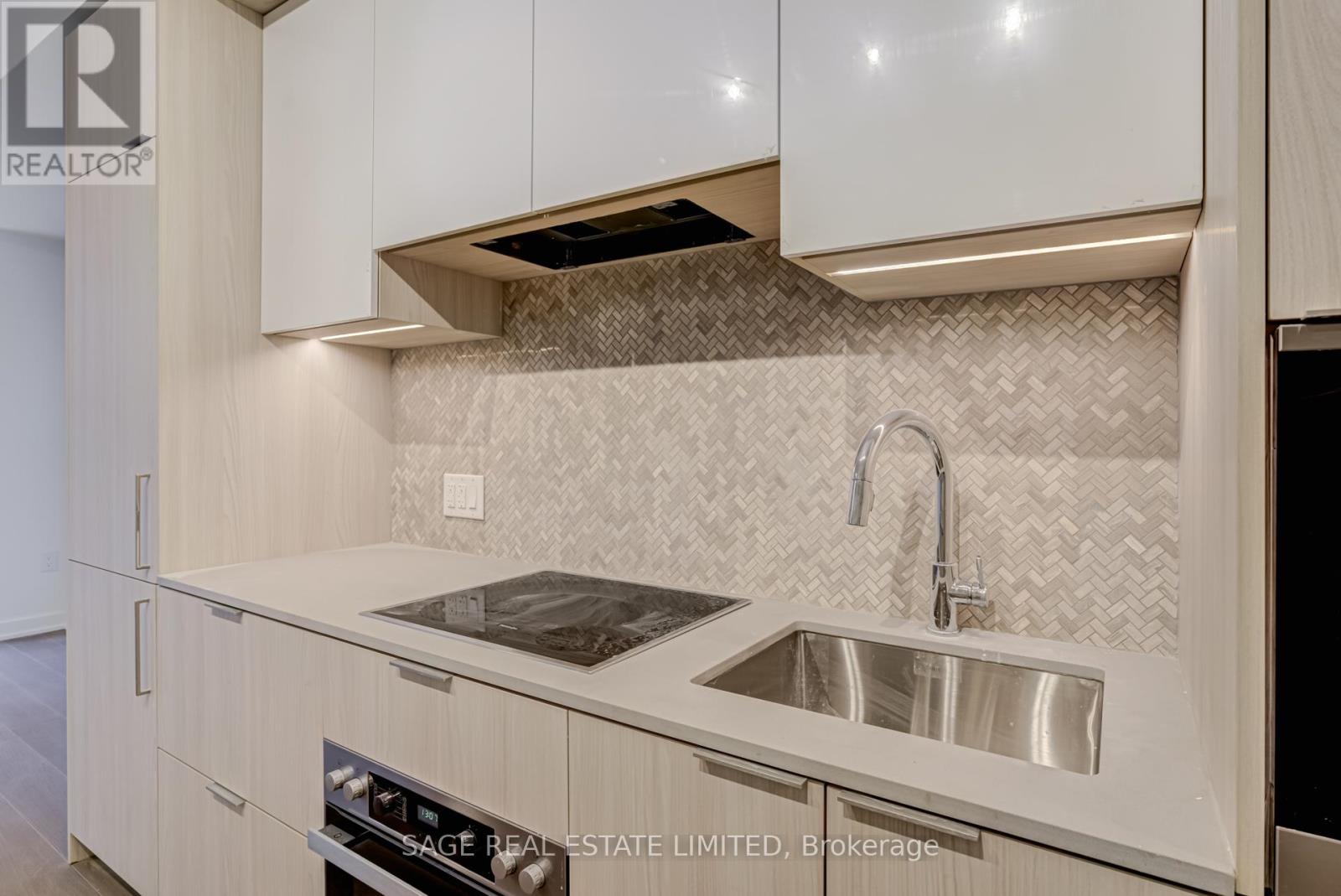 205 - 123 Portland Street, Toronto, Ontario  M5V 0V9 - Photo 21 - C12096541