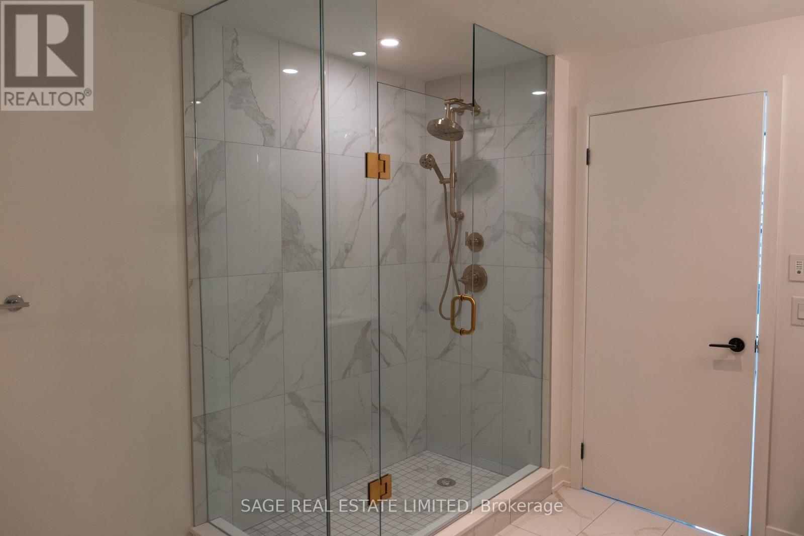 903 - 123 Portland Street, Toronto, Ontario  M5V 0V9 - Photo 24 - C12096550