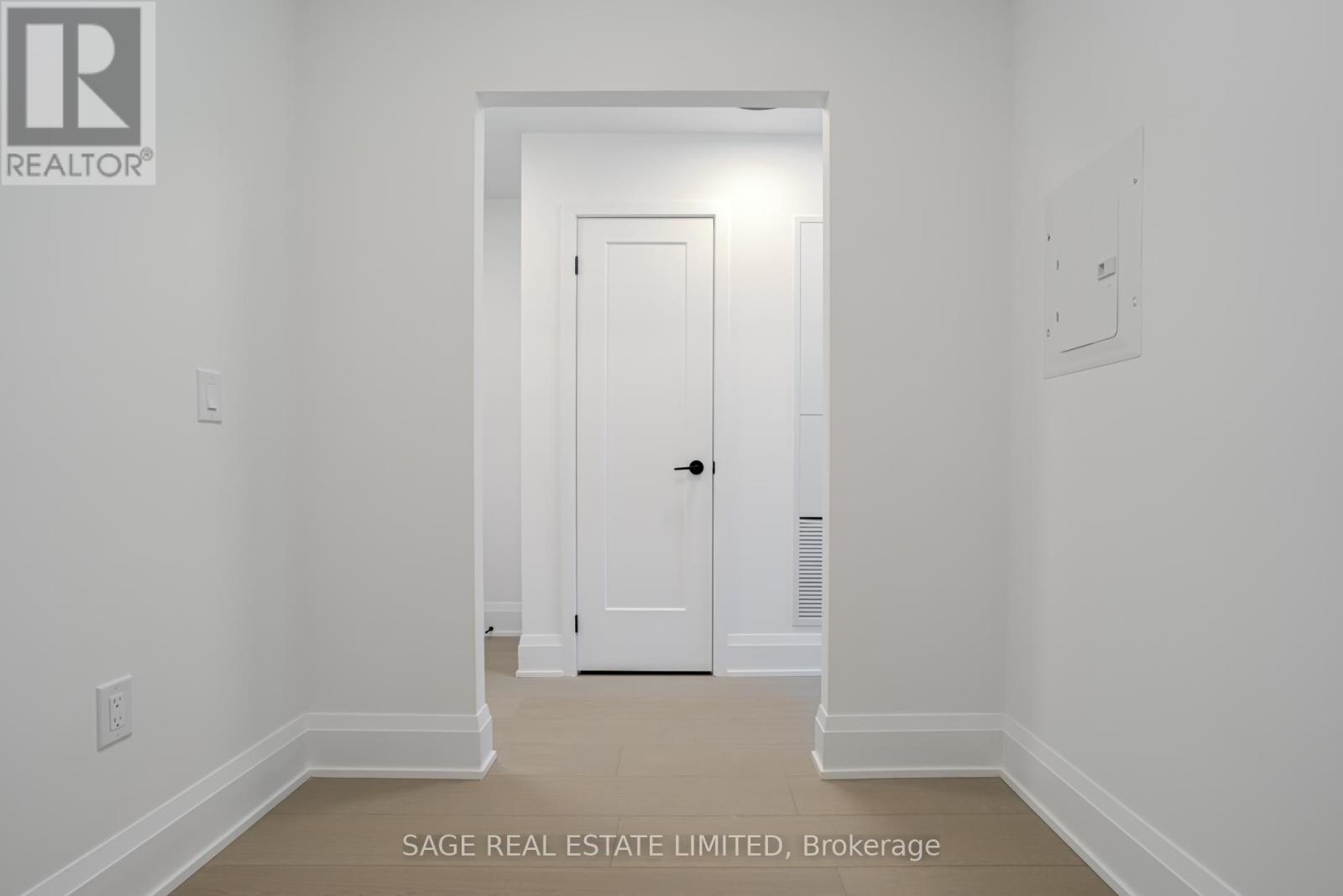1104 - 123 Portland Street, Toronto, Ontario  M5V 0V9 - Photo 27 - C12096552