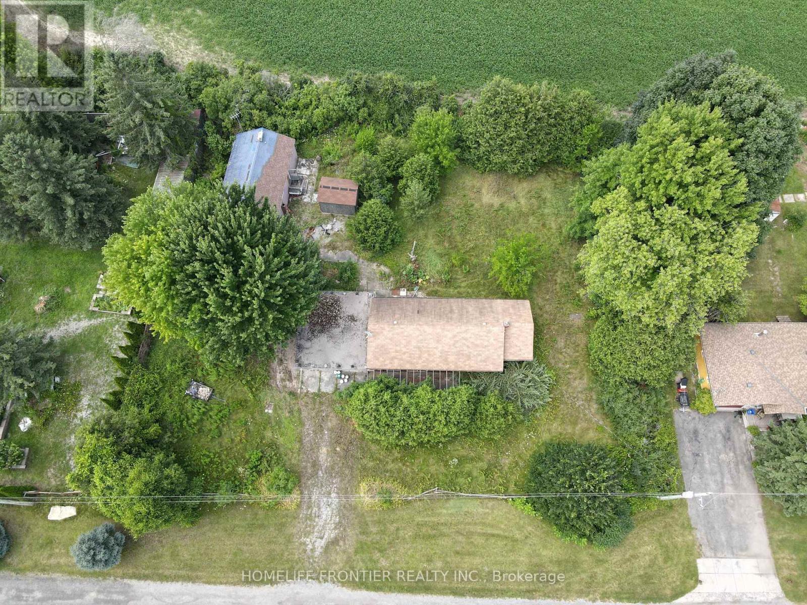 14201 Woodbine Avenue, Whitchurch-Stouffville, Ontario  L0H 1G0 - Photo 15 - N12096625