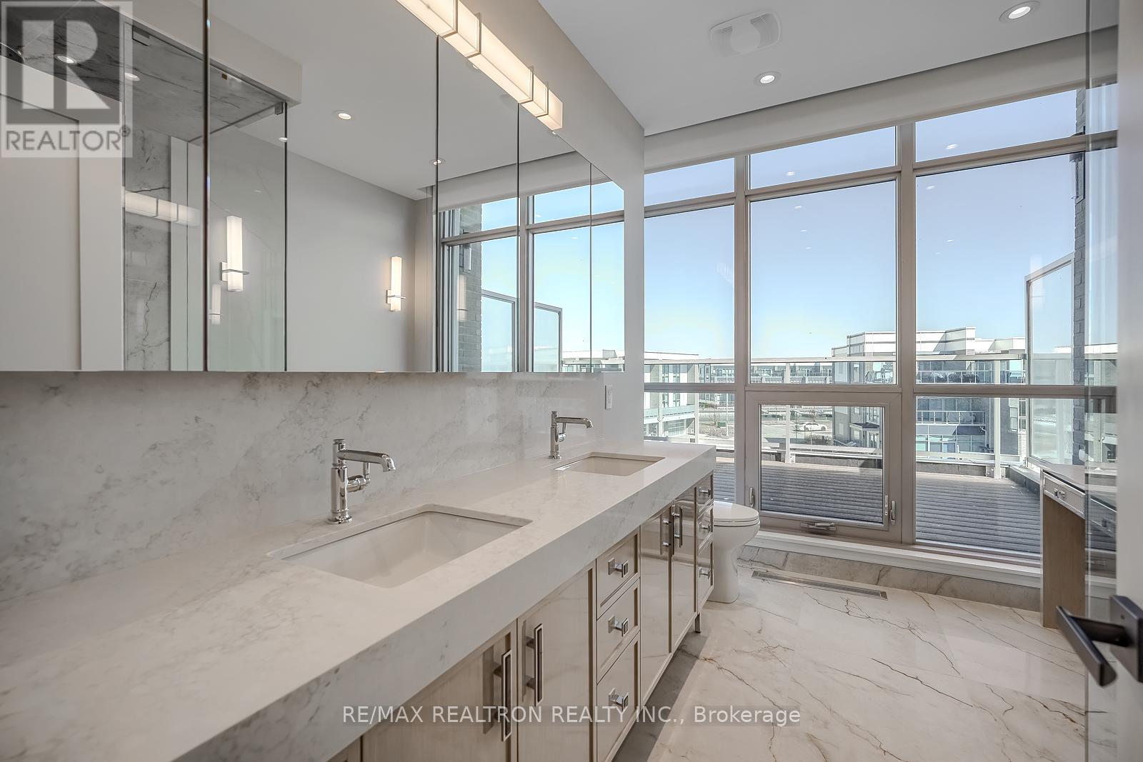 3793 Ferretti Court, Innisfil, Ontario  L9S 0N6 - Photo 34 - N12096640