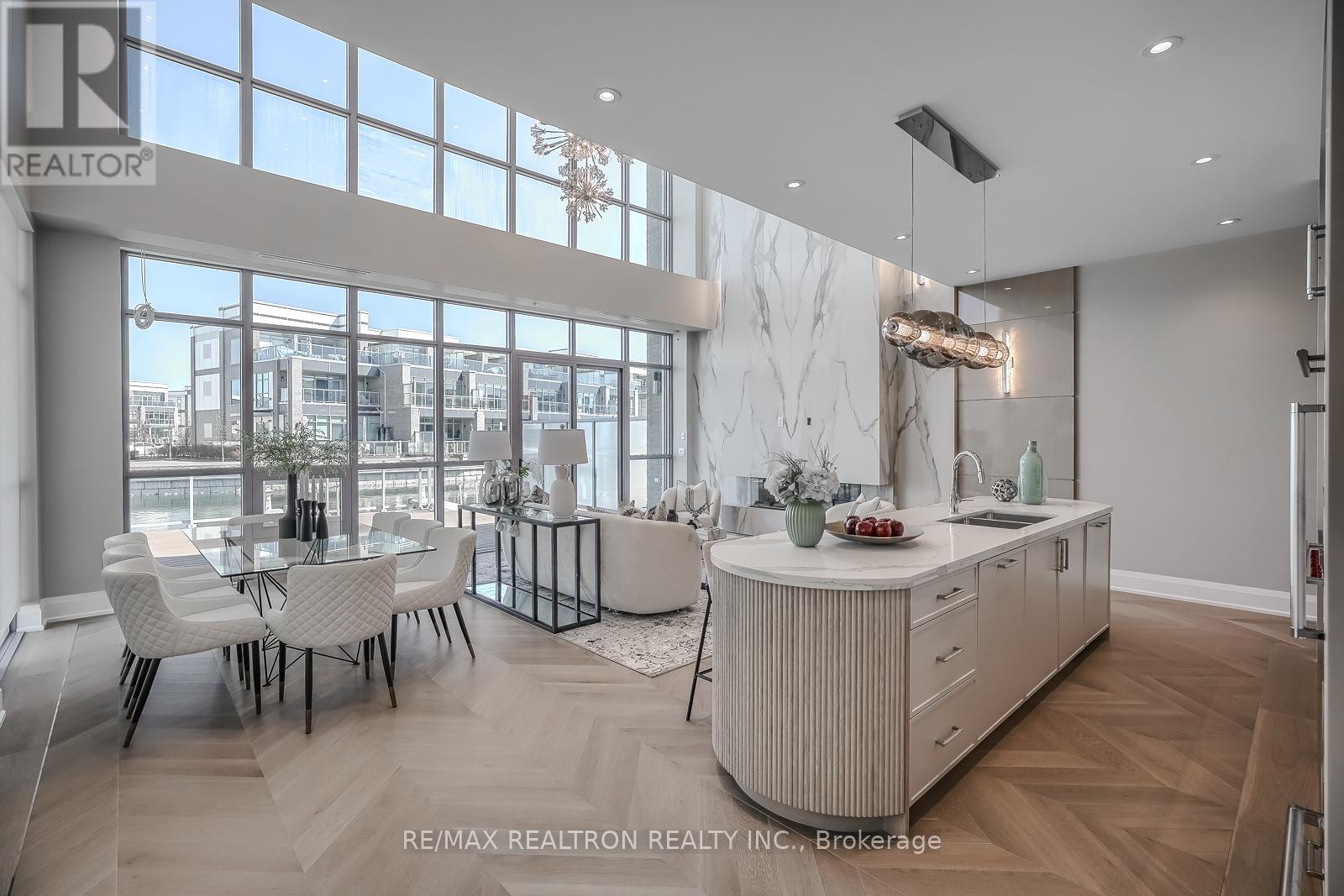 3793 Ferretti Court, Innisfil, Ontario  L9S 0N6 - Photo 6 - N12096640