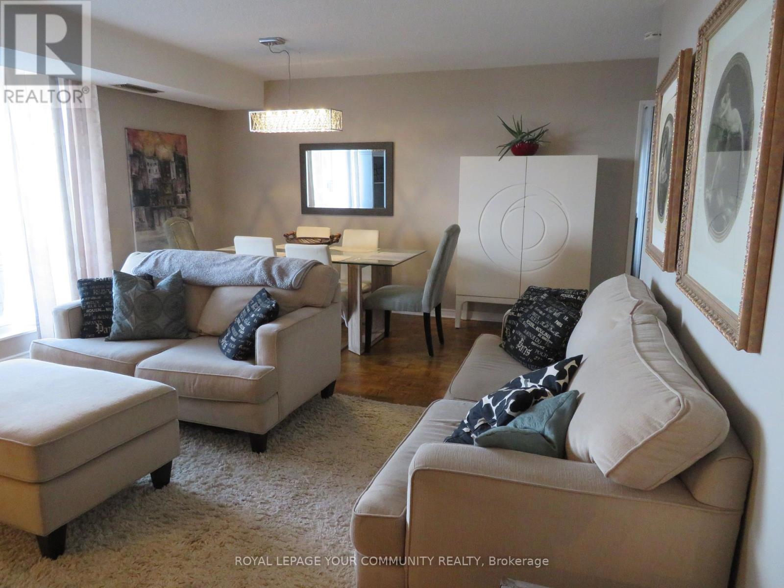 805 - 40 William Roe Boulevard, Newmarket, Ontario  L3Y 5N4 - Photo 7 - N12096661