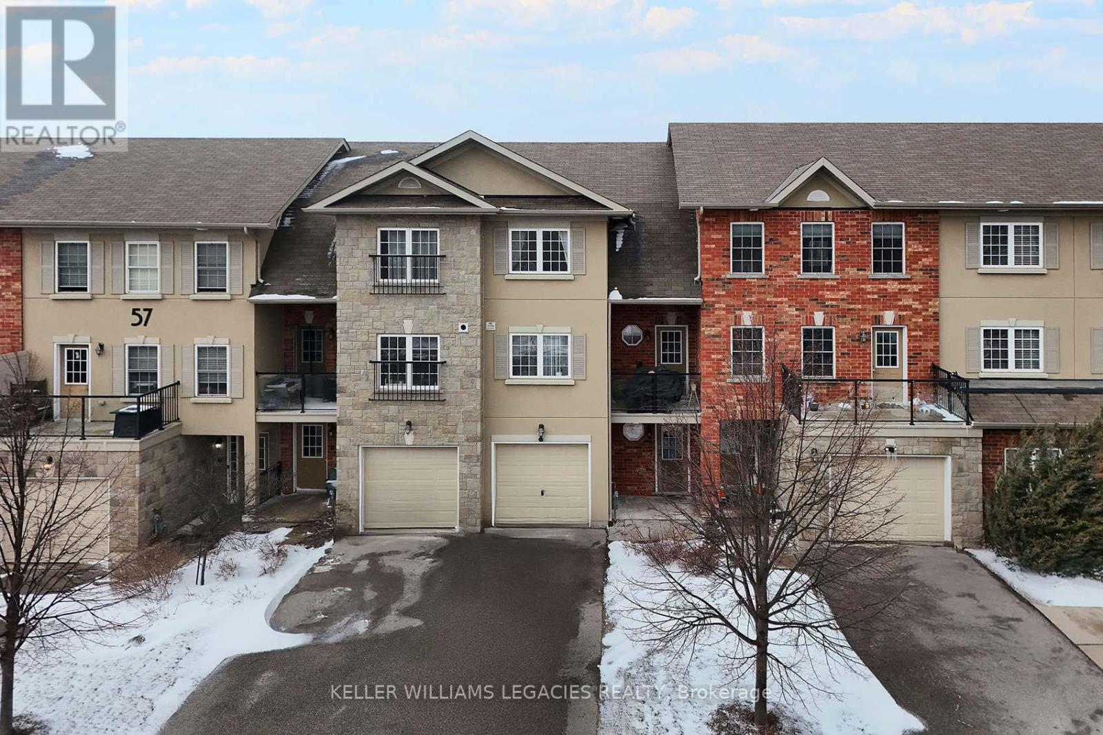 Property at 7 - 57 FERNDALE DRIVE S image 1