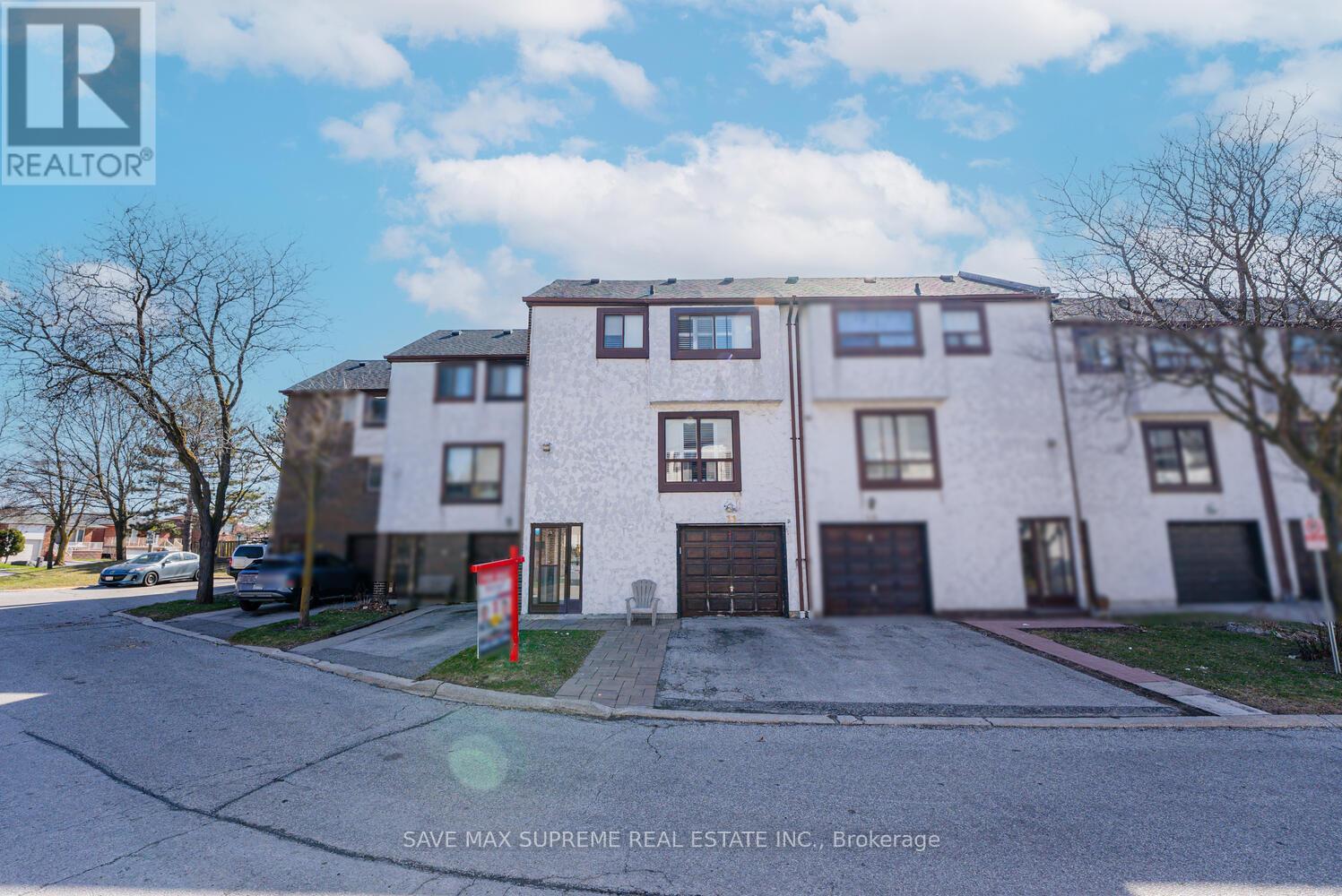 Property at 11 - 4020 BRANDON GATE DRIVE N image 2
