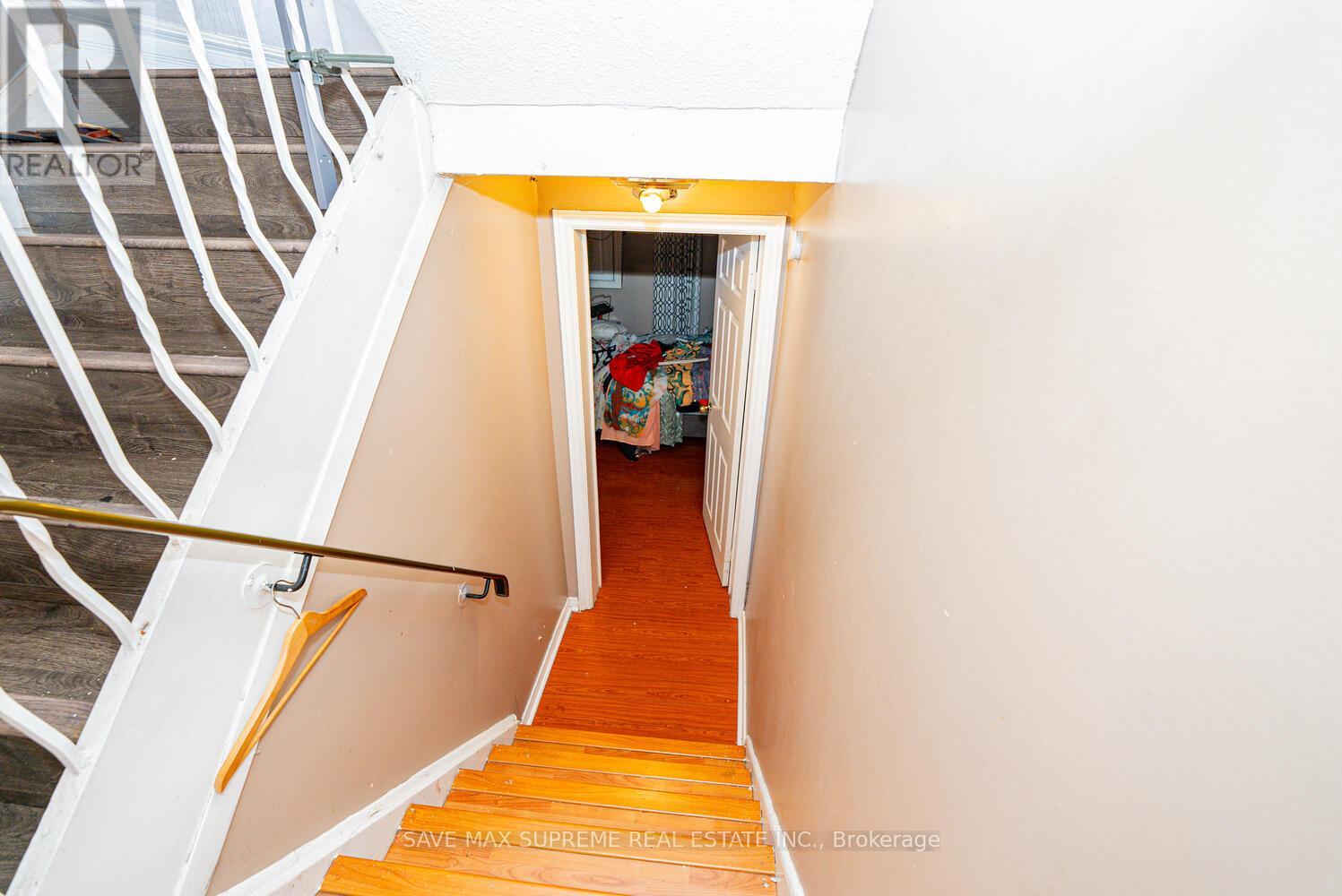 11 - 4020 Brandon Gate Drive N, Mississauga (Malton), Ontario  L4T 3N8 - Photo 32 - W12002946