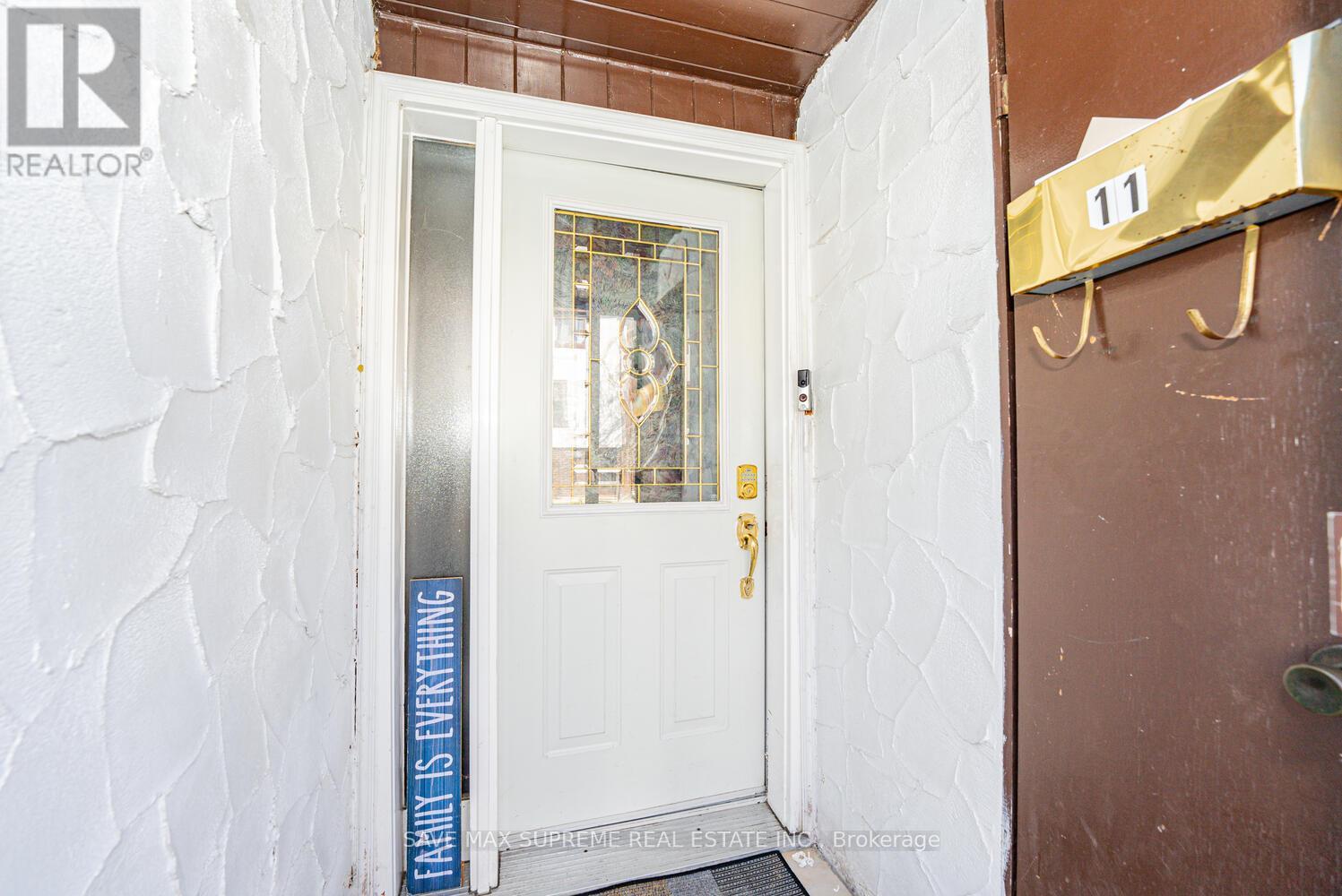 Property at 11 - 4020 BRANDON GATE DRIVE N image 5
