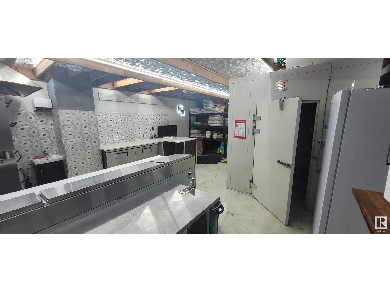 #343 10020 Jasper Av Nw, Edmonton, Alberta  T5J 1R2 - Photo 14 - E4432073