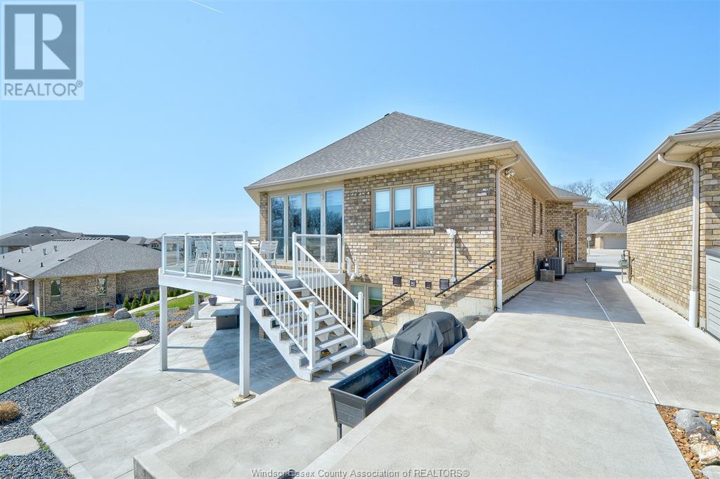 Property at 17 METTAWAS LANE image 3