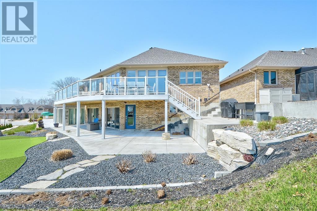 Property at 17 METTAWAS LANE image 4