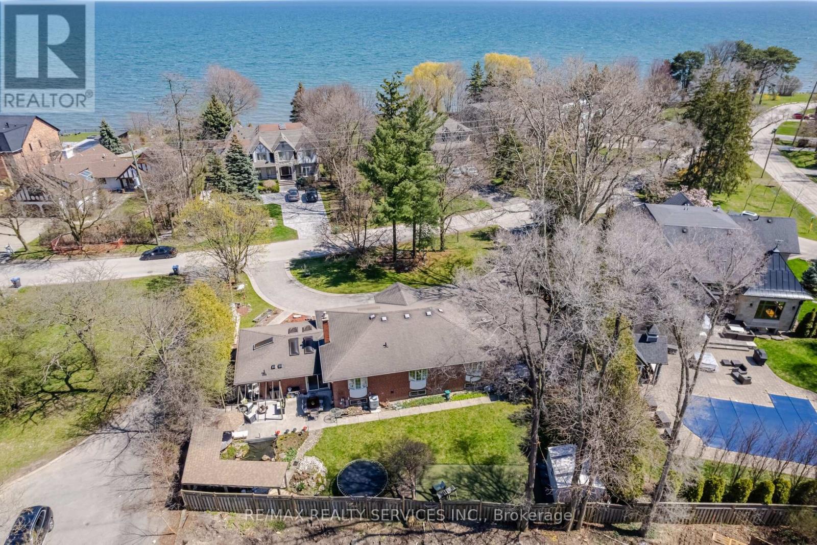 Property at 1607 WATERSEDGE ROAD image 3
