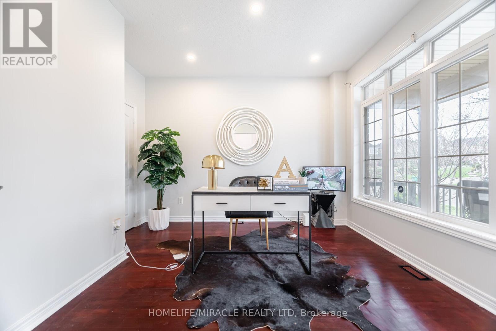 Property at 3278 PAUL HENDERSON DRIVE image 3