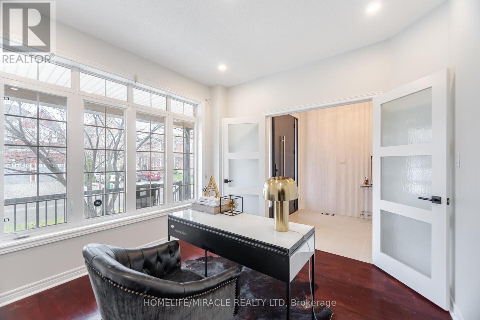 Property at 3278 PAUL HENDERSON DRIVE image 4