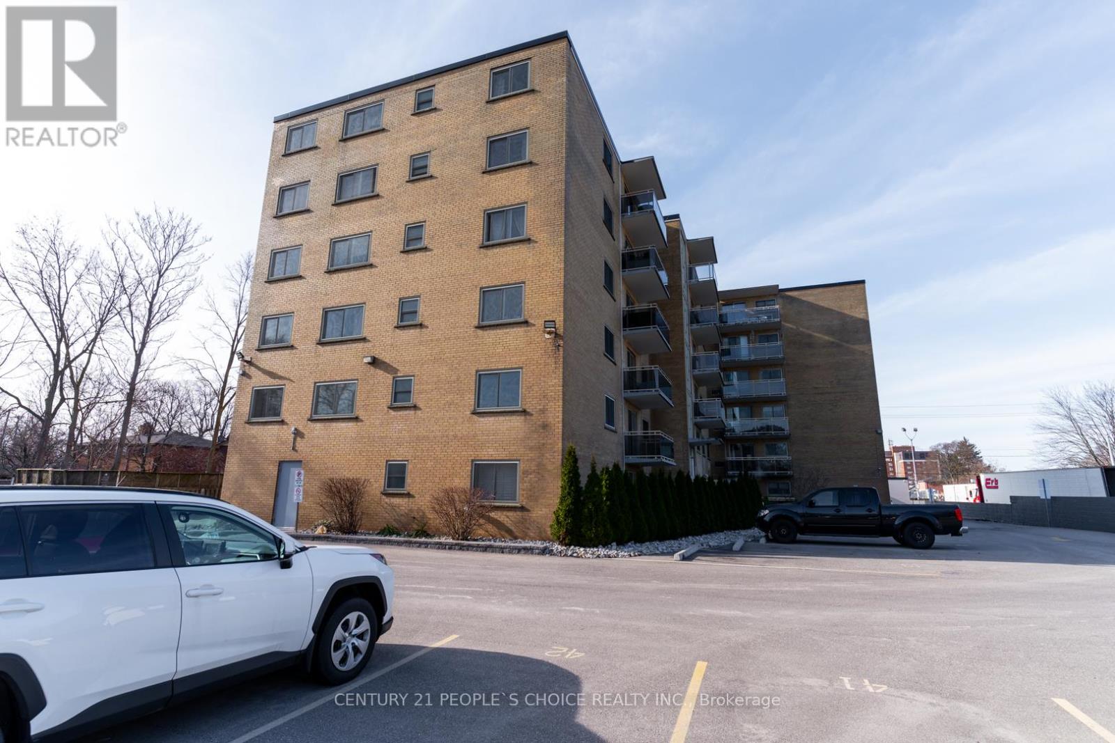 601 - 87 St. George Street, Brantford, Ontario  N3R 1V5 - Photo 1 - X12096592