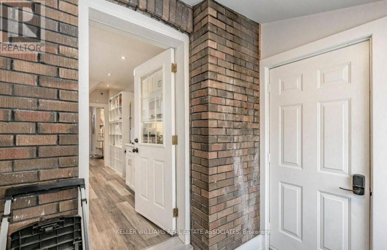 40 Brock Road S, Puslinch, Ontario  N0B 2J0 - Photo 16 - X12096620
