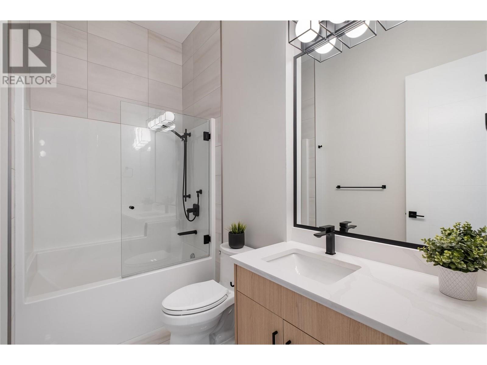 965 Lochness Street, Kelowna, British Columbia  V1P 0A3 - Photo 39 - 10343980