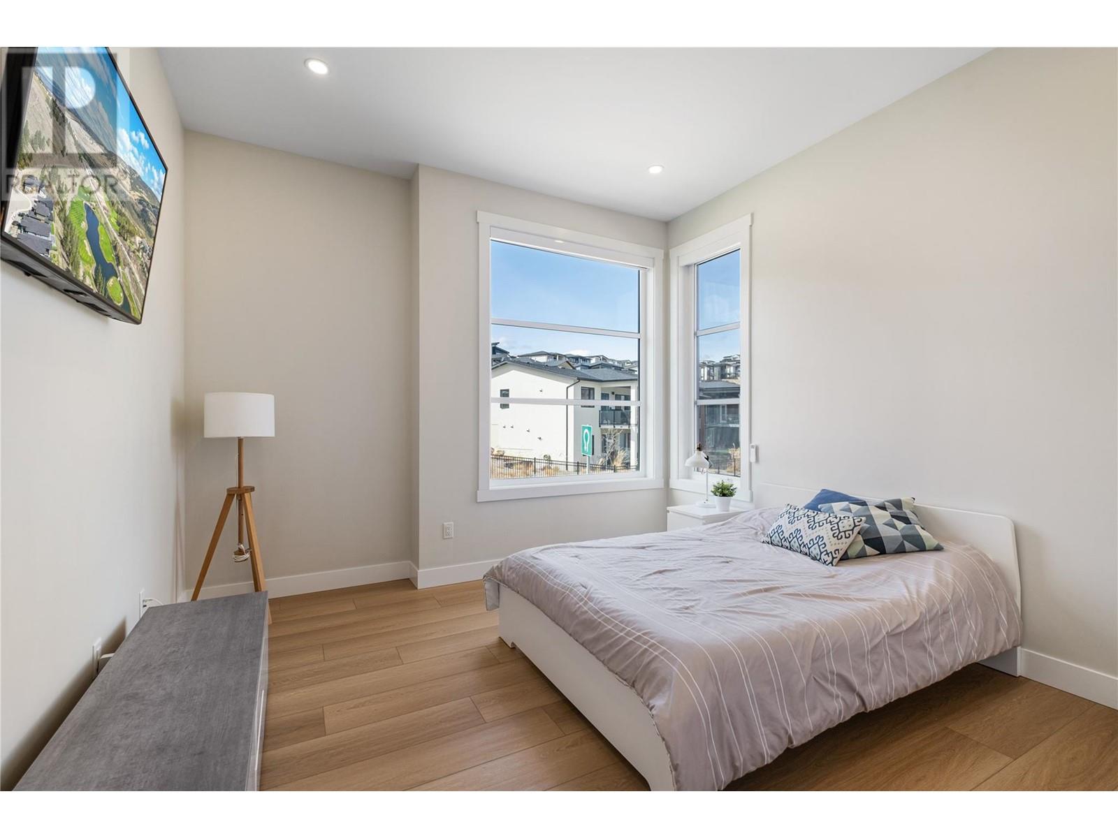 965 Lochness Street, Kelowna, British Columbia  V1P 0A3 - Photo 38 - 10343980